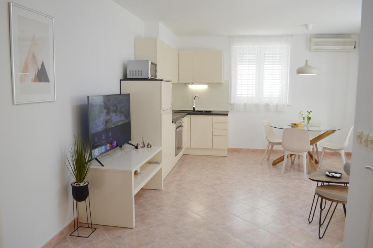 Apartmani Milin Zadar Zewnętrze zdjęcie